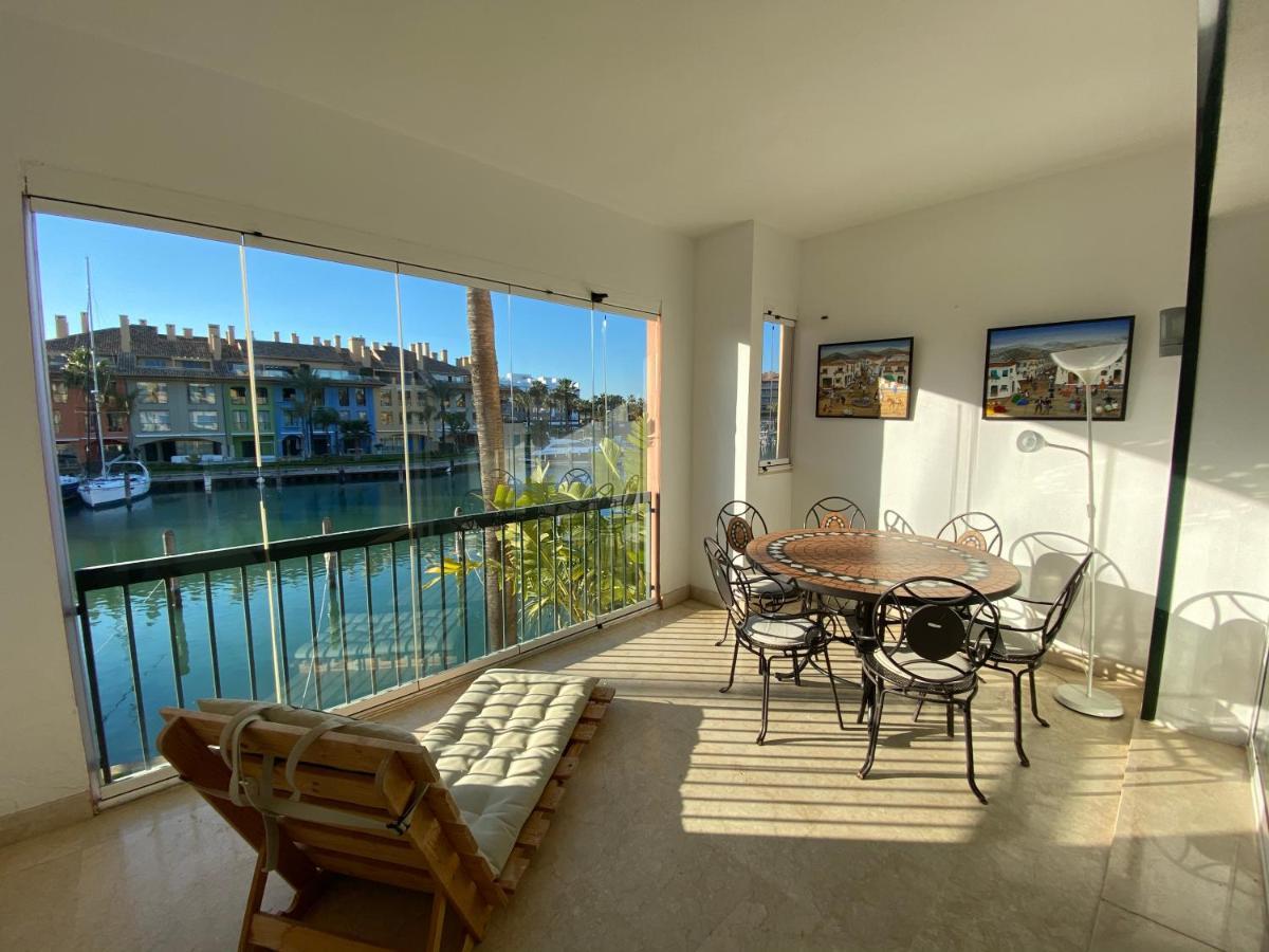Apartamento Con Piscina ,Playa Con Vistas Panoramicas En La Marina De Sotogrande San Roque  Kültér fotó