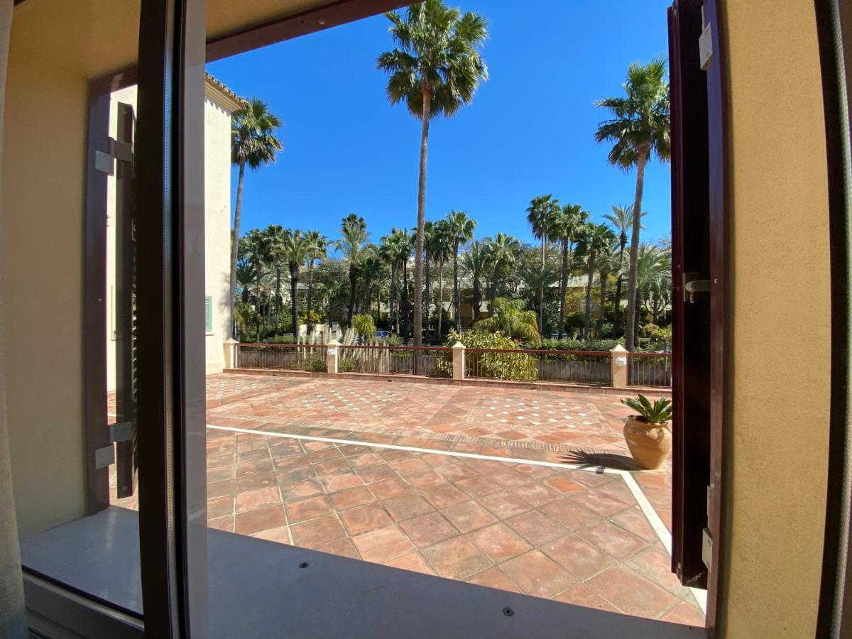 Apartamento Con Piscina ,Playa Con Vistas Panoramicas En La Marina De Sotogrande San Roque  Kültér fotó